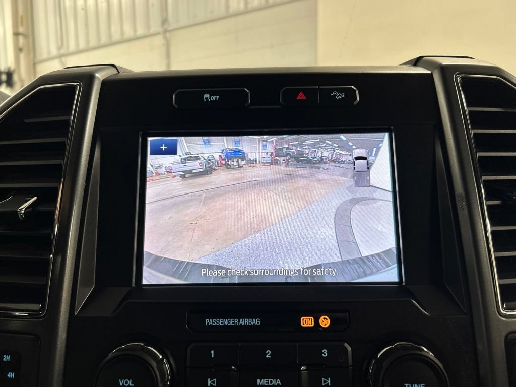 Certified 2021 Ford F250 XLT w/ XLT Premium Package AWD/4WD image 21