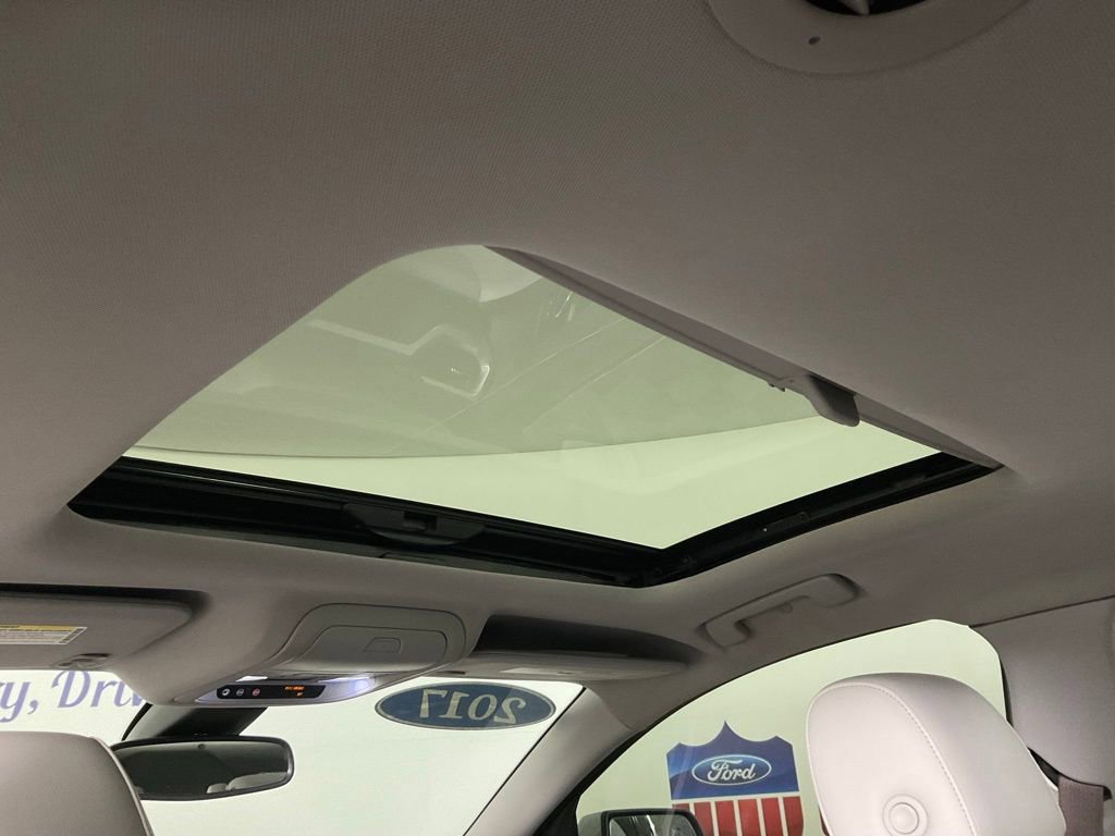 Used 2017 GMC Acadia SLT w/ LPO, Cargo Package image 21