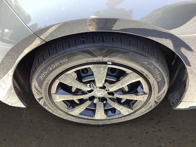 Used 2024 Toyota Corolla LE FWD image 10