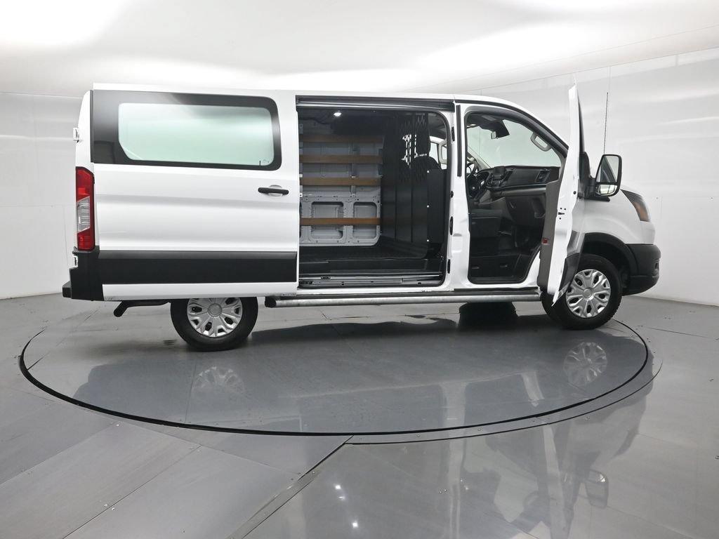Certified 2025 Ford Transit 250 Low Roof w/ Exterior Upgrade Package RWD image 4