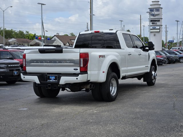 Certified 2022 Ford F350 Platinum w/ FX4 Off-Road Package AWD/4WD image 7