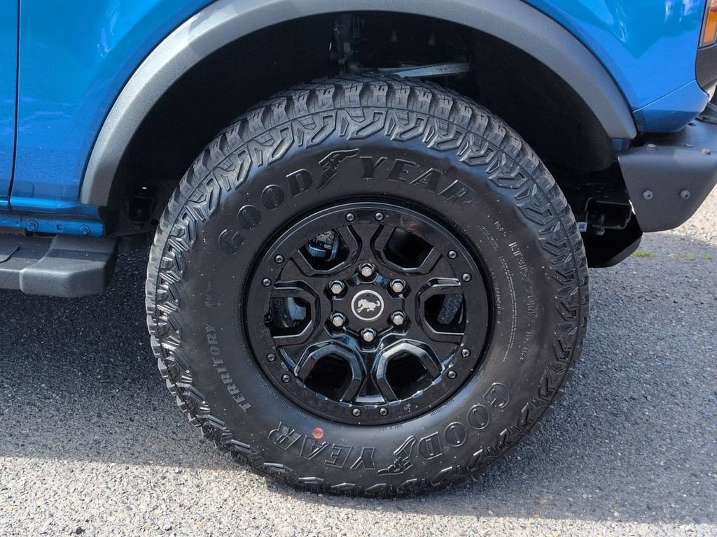 Certified 2023 Ford Bronco Wildtrak AWD/4WD image 31