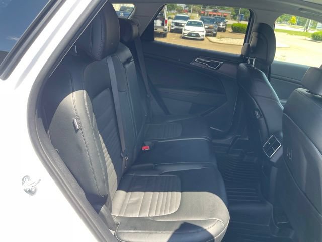 Used 2025 Kia Sportage SX FWD image 23