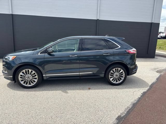Certified 2024 Ford Edge Titanium w/ Titanium Elite Package AWD/4WD image 2