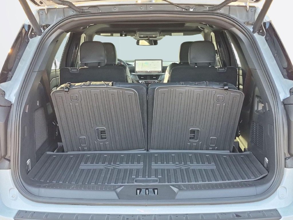 Certified 2026 Ford Explorer ST w/ Sun And Sound Package AWD/4WD image 24