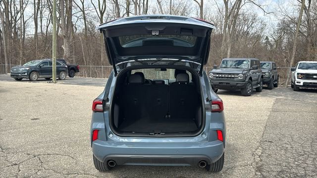 Certified 2023 Ford Escape ST-Line w/ Tech Pack #1 image 30