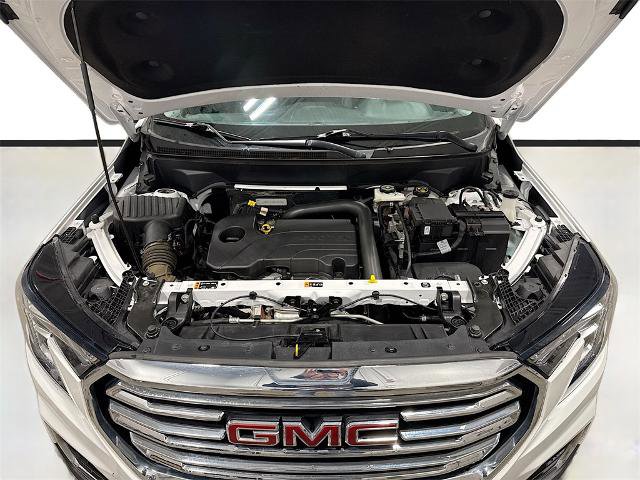Used 2024 GMC Terrain SLT image 21