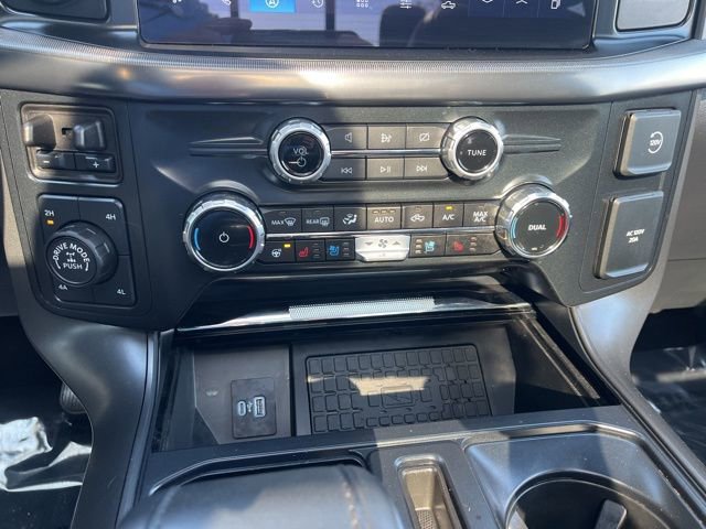 Certified 2024 Ford F150 Lariat AWD/4WD image 35
