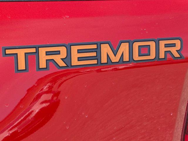 Certified 2024 Ford Maverick Tremor w/ Tremor Off-Road Package AWD/4WD image 13