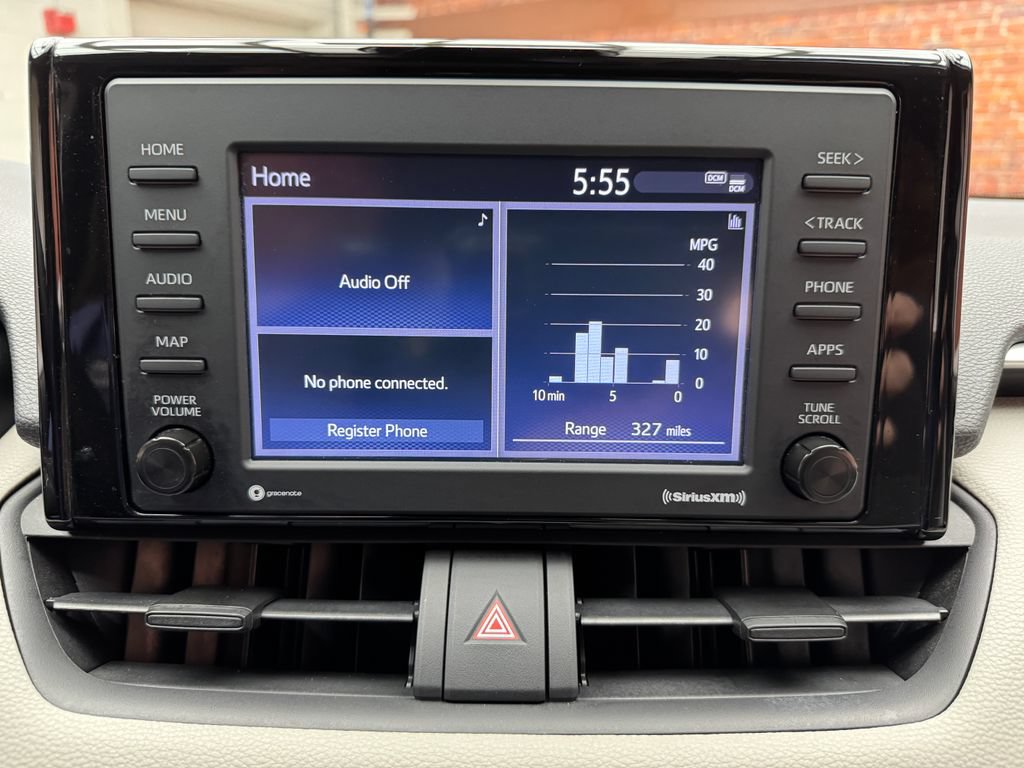 Used 2021 Toyota RAV4 XLE FWD image 19