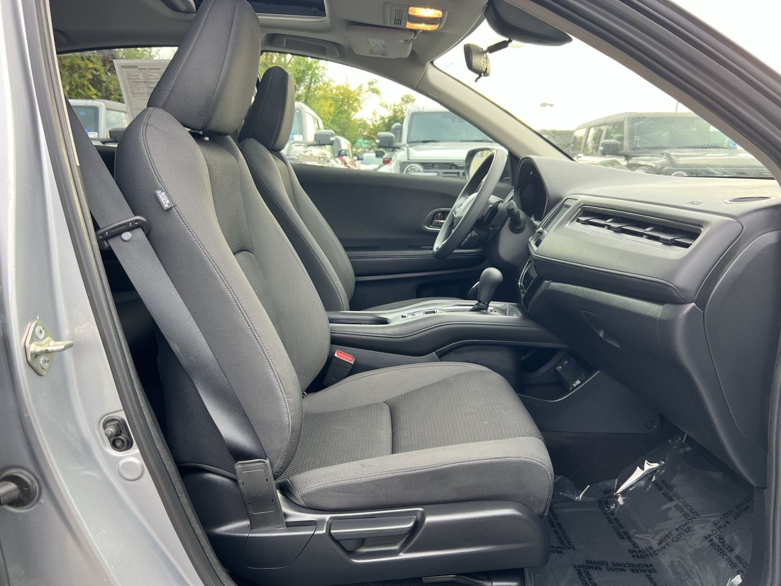 Used 2019 Honda HR-V EX image 28