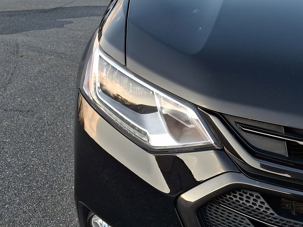 Used 2020 Chevrolet Traverse Premier w/ Redline Edition image 9