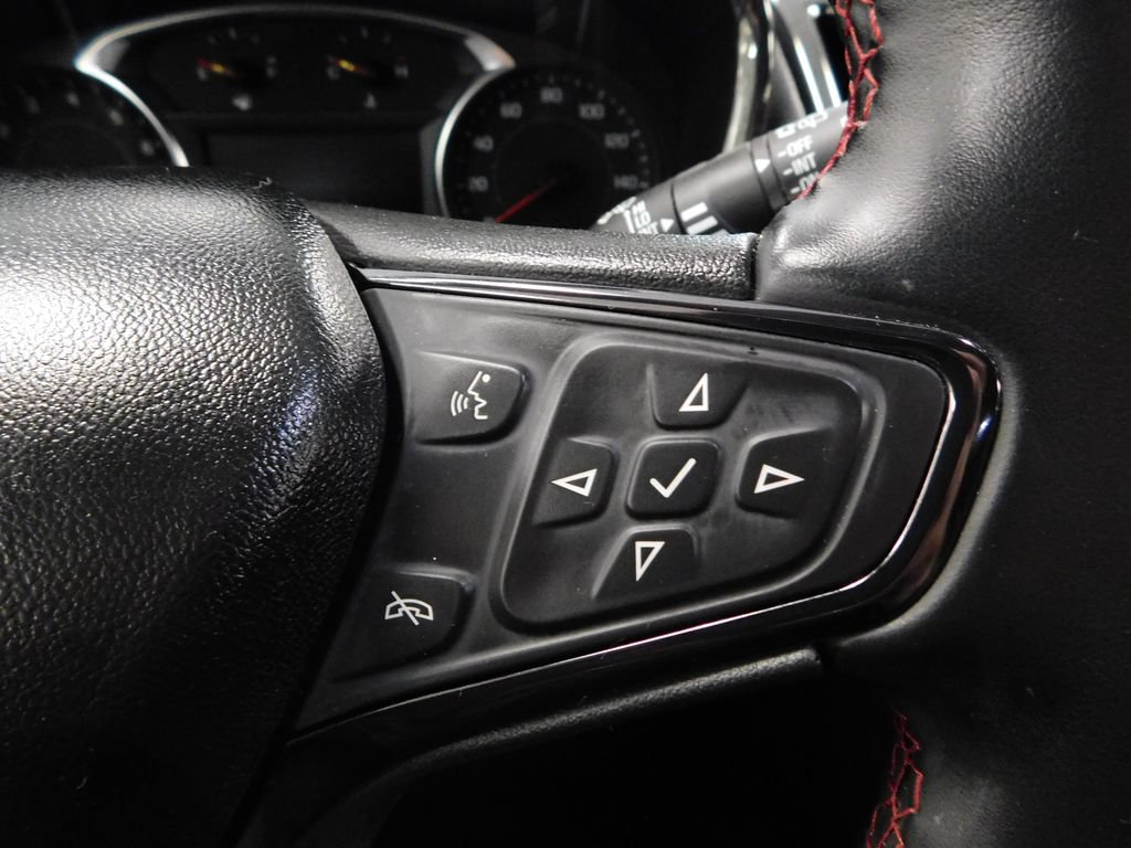 Used 2023 Chevrolet Equinox RS AWD/4WD image 23