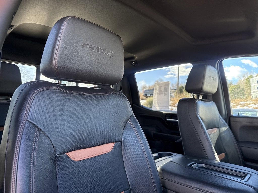 Used 2022 GMC Sierra 1500 AT4 w/ AT4 Preferred Package image 31