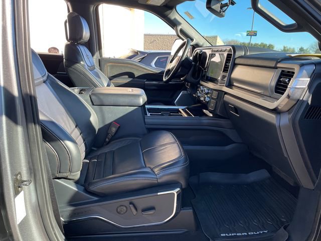 Certified 2024 Ford F250 Platinum image 43