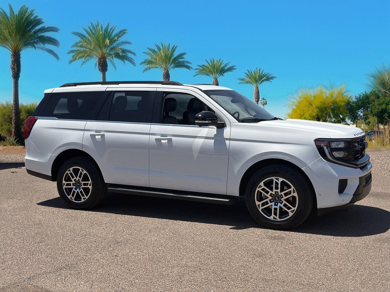 Certified 2025 Ford Expedition Active AWD/4WD image 7