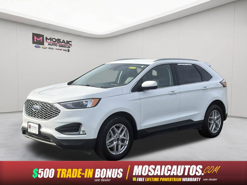 Certified 2024 Ford Edge SEL w/ Convenience Package AWD/4WD image 3