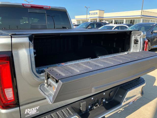 Used 2026 GMC Sierra 1500 SLT w/ SLT Premium Plus Package AWD/4WD image 17