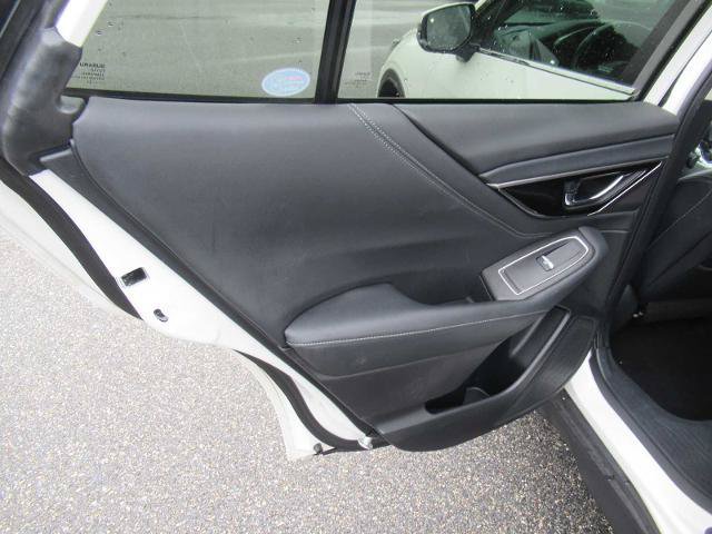 Used 2021 Subaru Outback Limited XT w/ Popular Package #2 AWD/4WD image 17