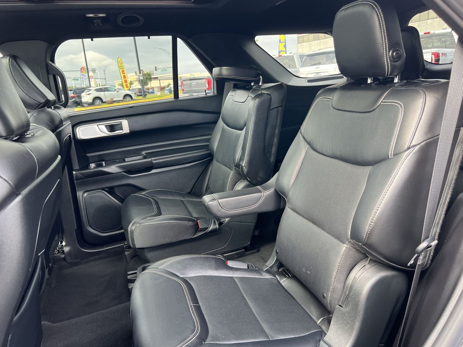 Certified 2020 Ford Explorer ST w/ Premium Technology Package AWD/4WD image 25