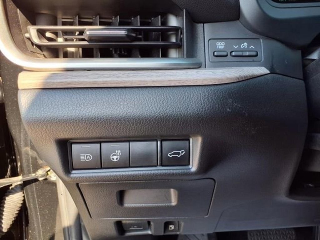 Used 2024 Toyota Grand Highlander Platinum image 46