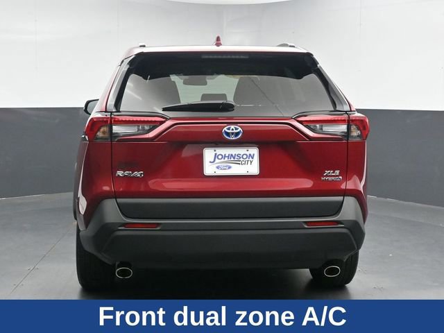 Used 2024 Toyota RAV4 XLE AWD/4WD image 10