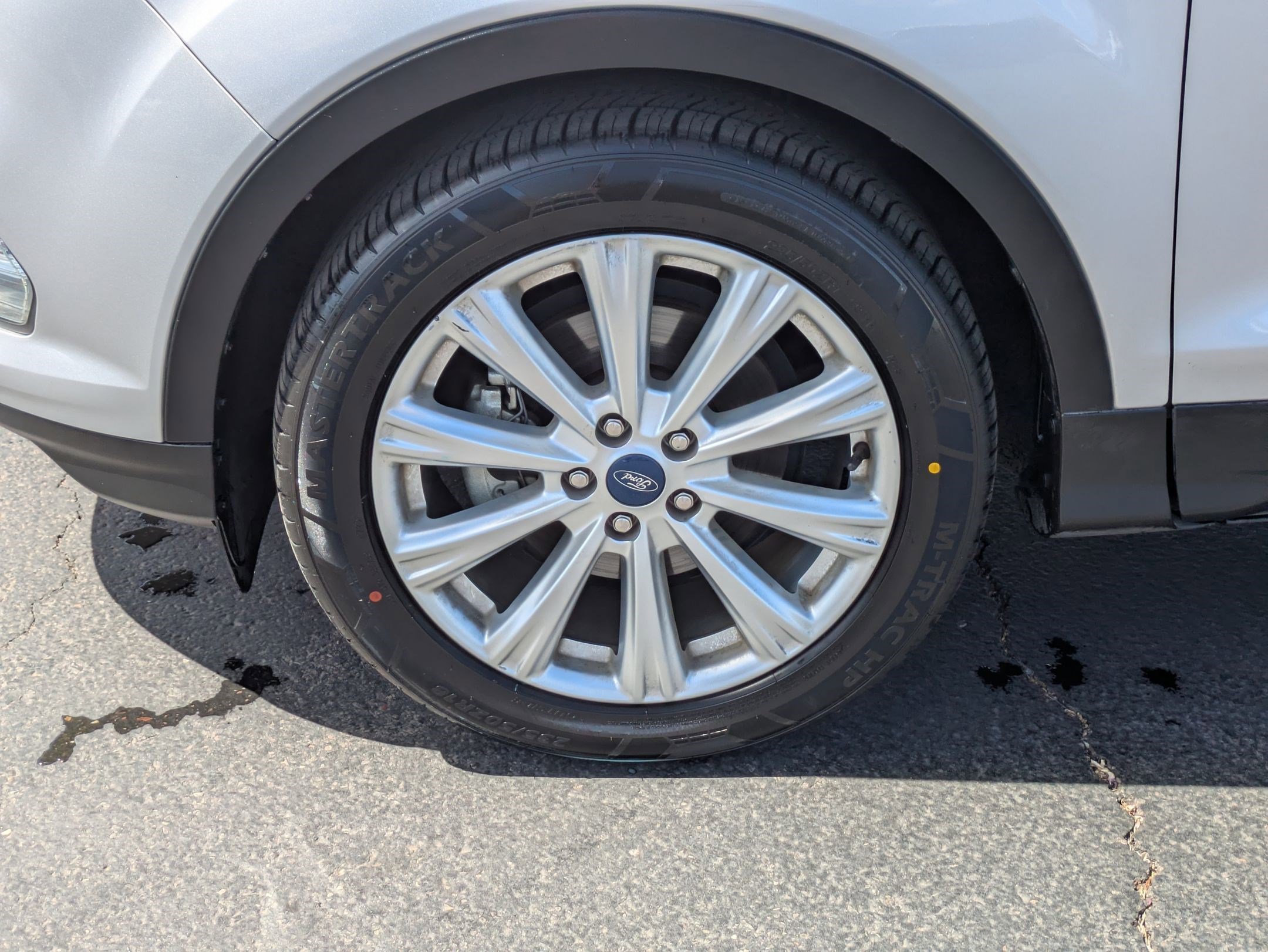 Certified 2019 Ford Escape SEL FWD image 13