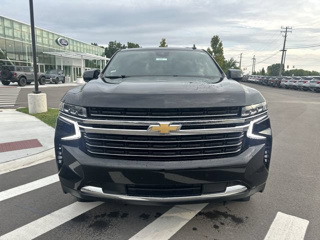 Used 2024 Chevrolet Suburban LT AWD/4WD image 8