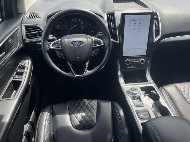 Certified 2024 Ford Edge Titanium AWD/4WD image 17