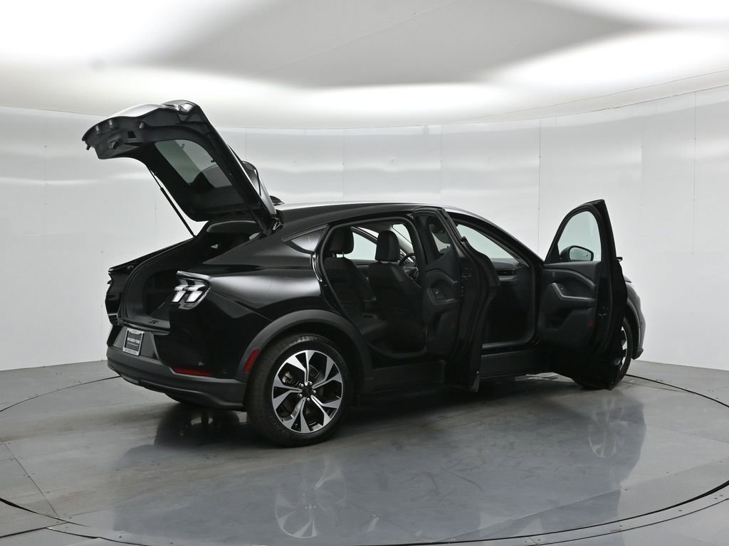 Certified 2024 Ford Mustang Mach-E Select RWD image 5