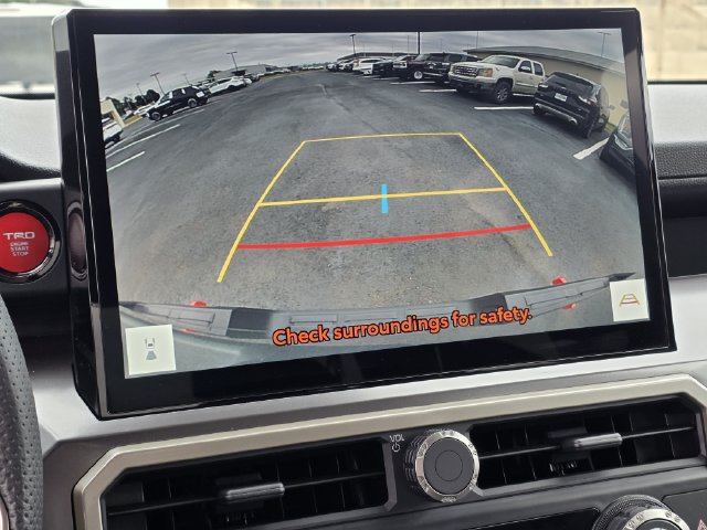 Used 2026 Toyota Tacoma TRD Off-Road AWD/4WD image 11