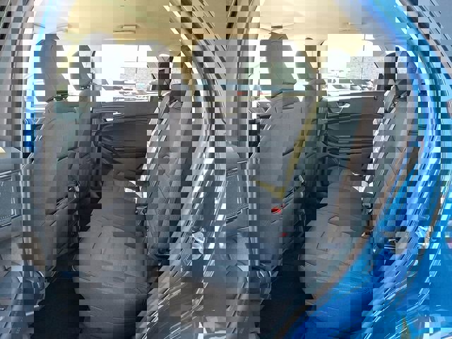 Certified 2024 Ford Edge SE w/ Black Appearance Package image 10