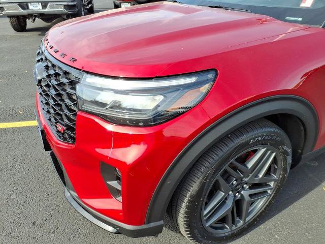 Certified 2025 Ford Explorer ST w/ Sun And Sound Package AWD/4WD image 10