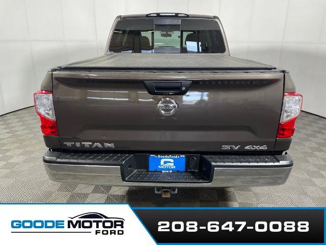 Used 2019 Nissan Titan SV AWD/4WD image 7