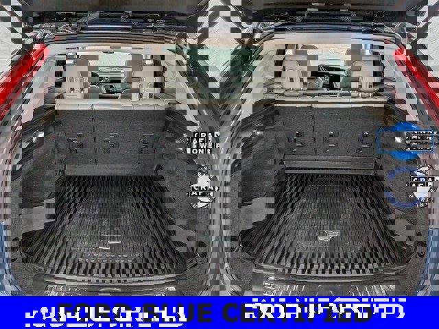 Used 2019 Cadillac XT4 Premium Luxury w/ Cold Weather Package image 18