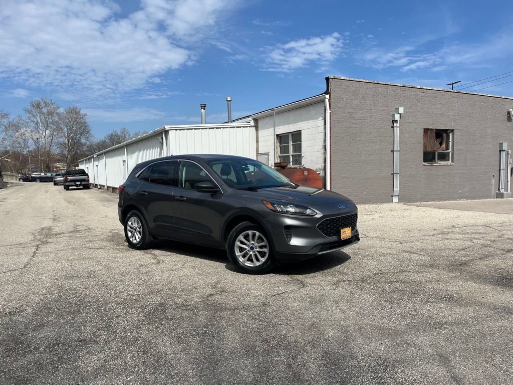Certified 2022 Ford Escape SE