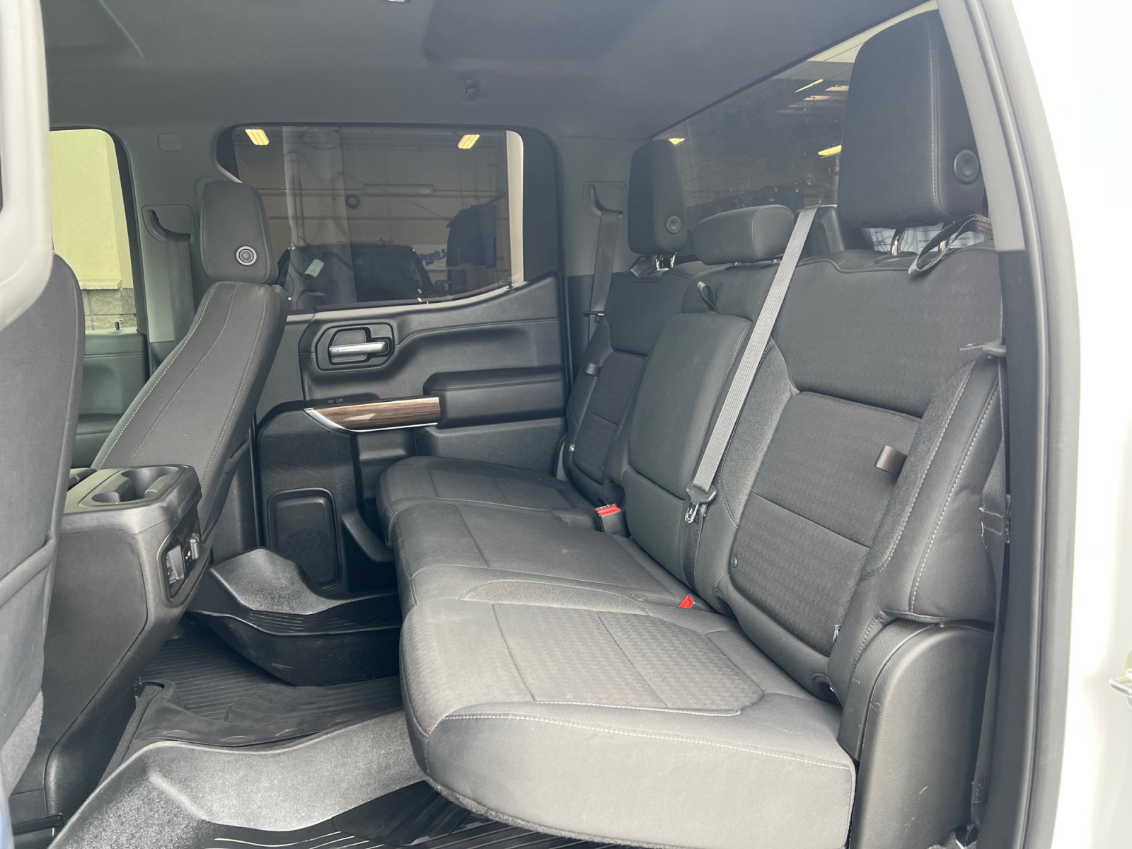 Used 2022 Chevrolet Silverado 1500 LT Trail Boss AWD/4WD image 25