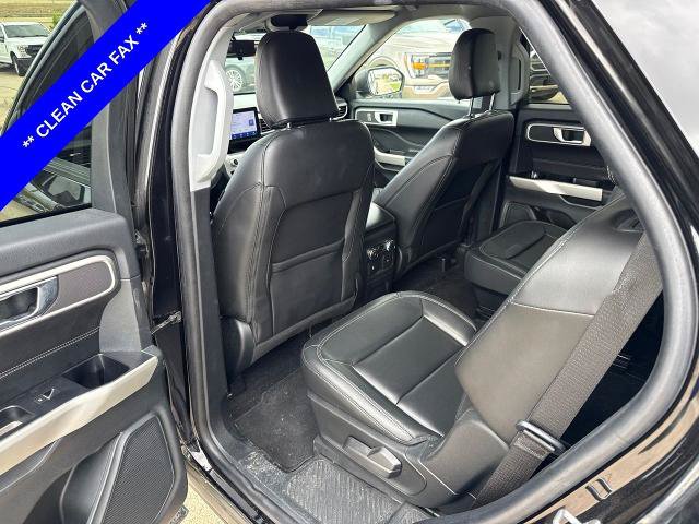 Certified 2022 Ford Explorer XLT w/ Equipment Group 202A RWD image 8