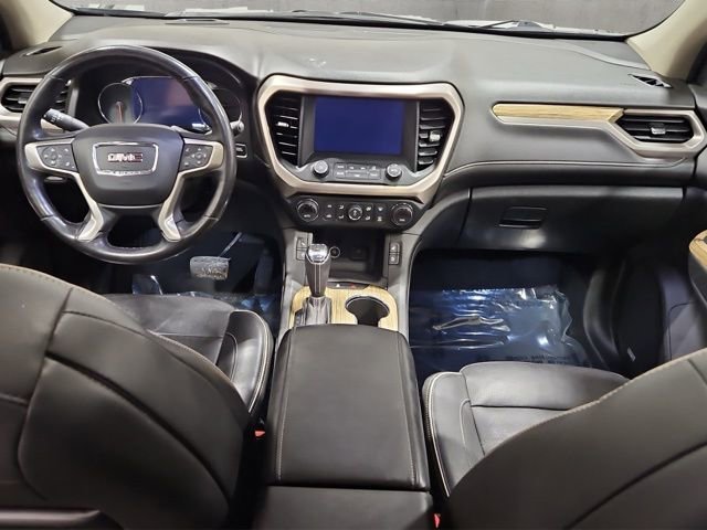 Used 2019 GMC Acadia Denali w/ Technology Package AWD/4WD image 2
