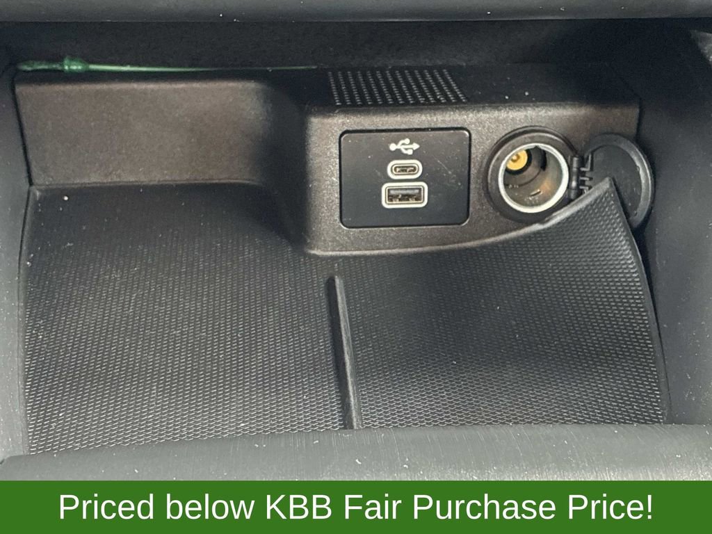 Certified 2024 Ford Escape ST-Line image 30