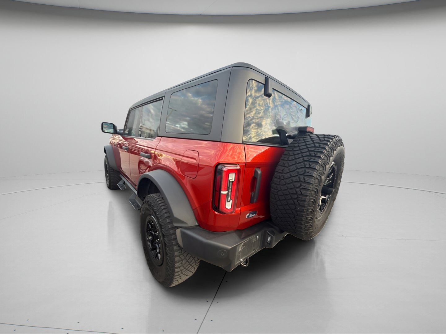 Certified 2022 Ford Bronco Wildtrak AWD/4WD image 10