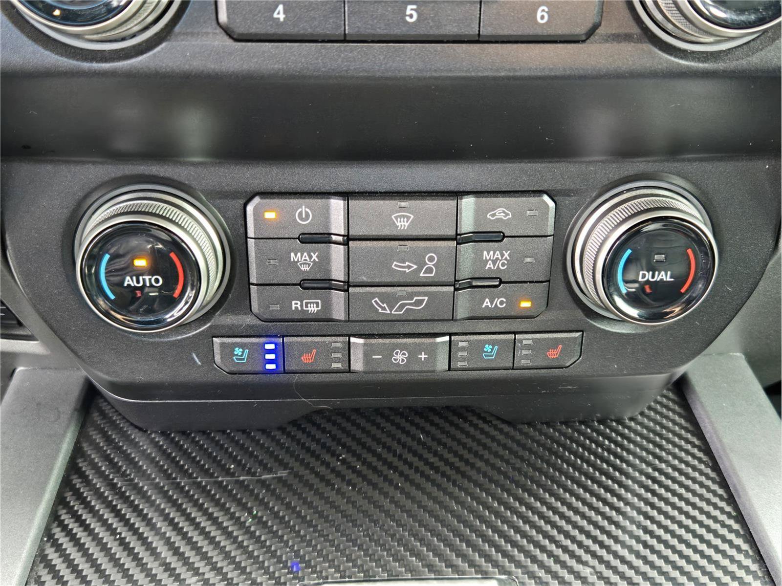 Certified 2019 Ford F150 Raptor w/ Equipment Group 802A Luxury AWD/4WD image 18