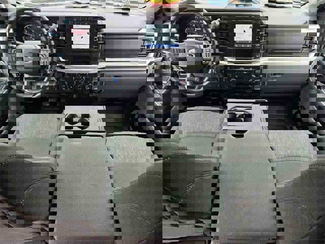 Certified 2023 Ford F350 XLT image 9