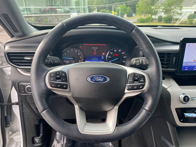 Certified 2023 Ford Explorer XLT w/ Equipment Group 202A AWD/4WD image 17