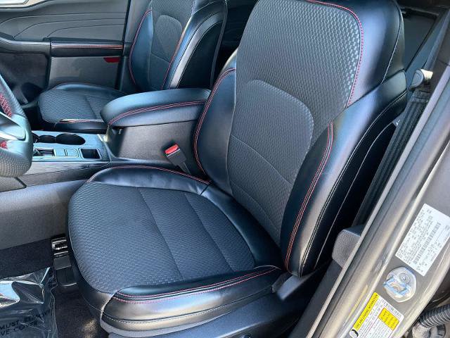 Certified 2023 Ford Escape ST-Line w/ Tech Pack #1 AWD/4WD image 17