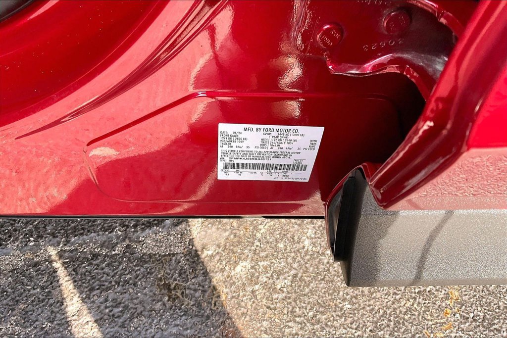 Certified 2024 Ford Edge SEL AWD/4WD image 33