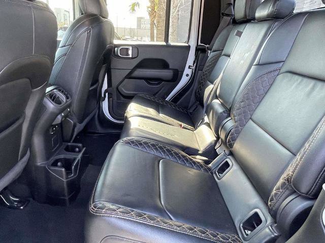 Used 2022 Jeep Gladiator Overland image 11