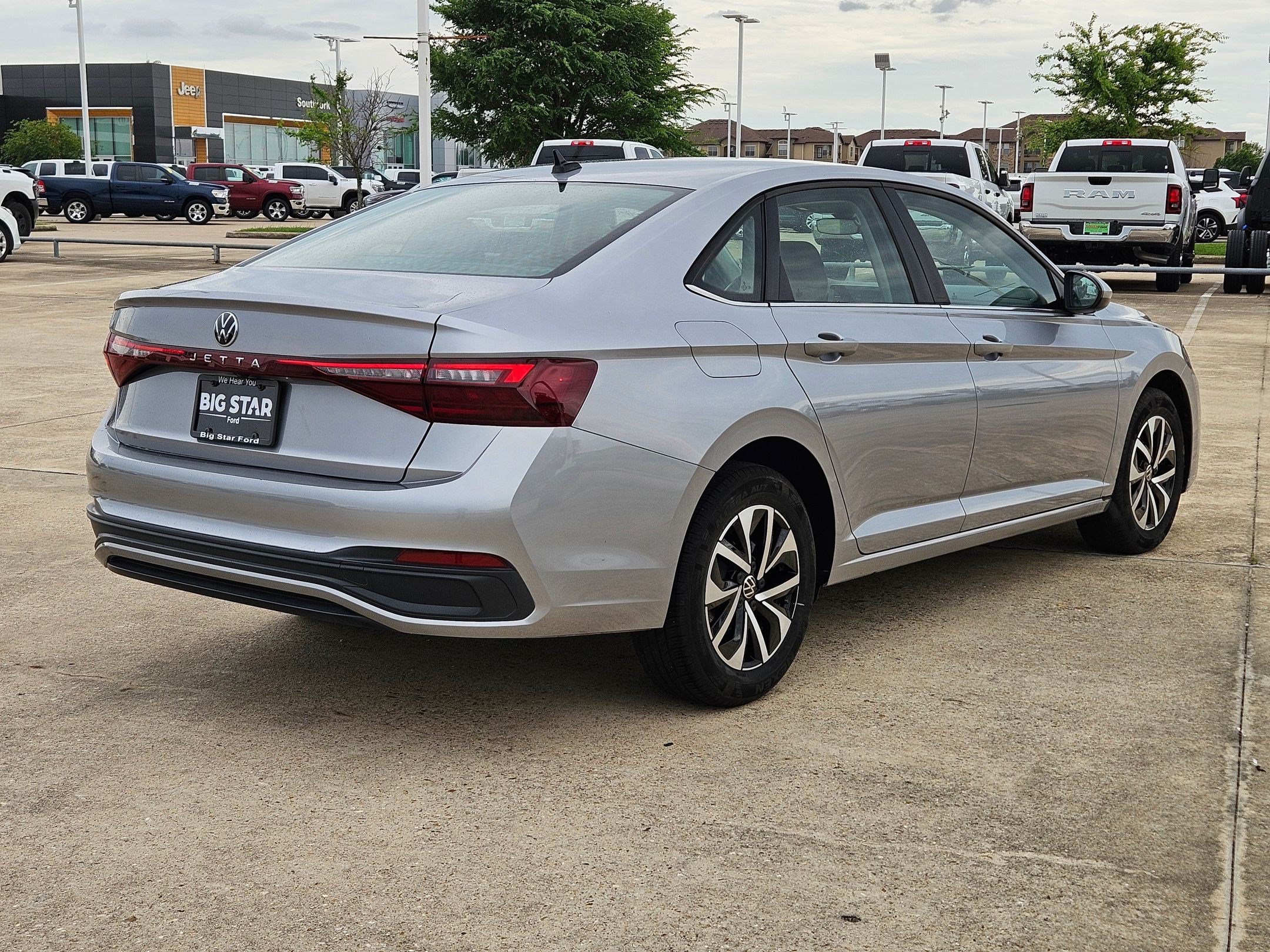 Used 2025 Volkswagen Jetta S FWD image 3
