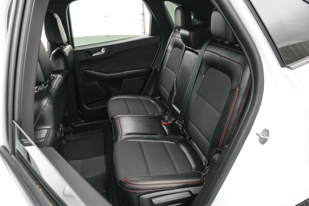 Certified 2023 Ford Escape ST-Line Select w/ Tech Pack #1 image 21