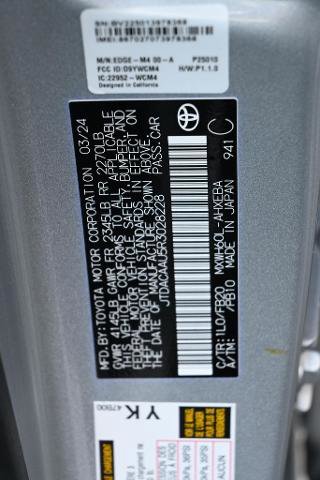 Used 2024 Toyota Prius LE FWD image 36